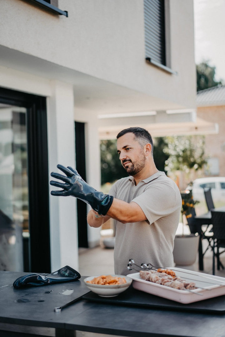 HEATPRO Hitzeschutzhandschuhe – rot – Grip & Schutz für Schaschlik & Grill